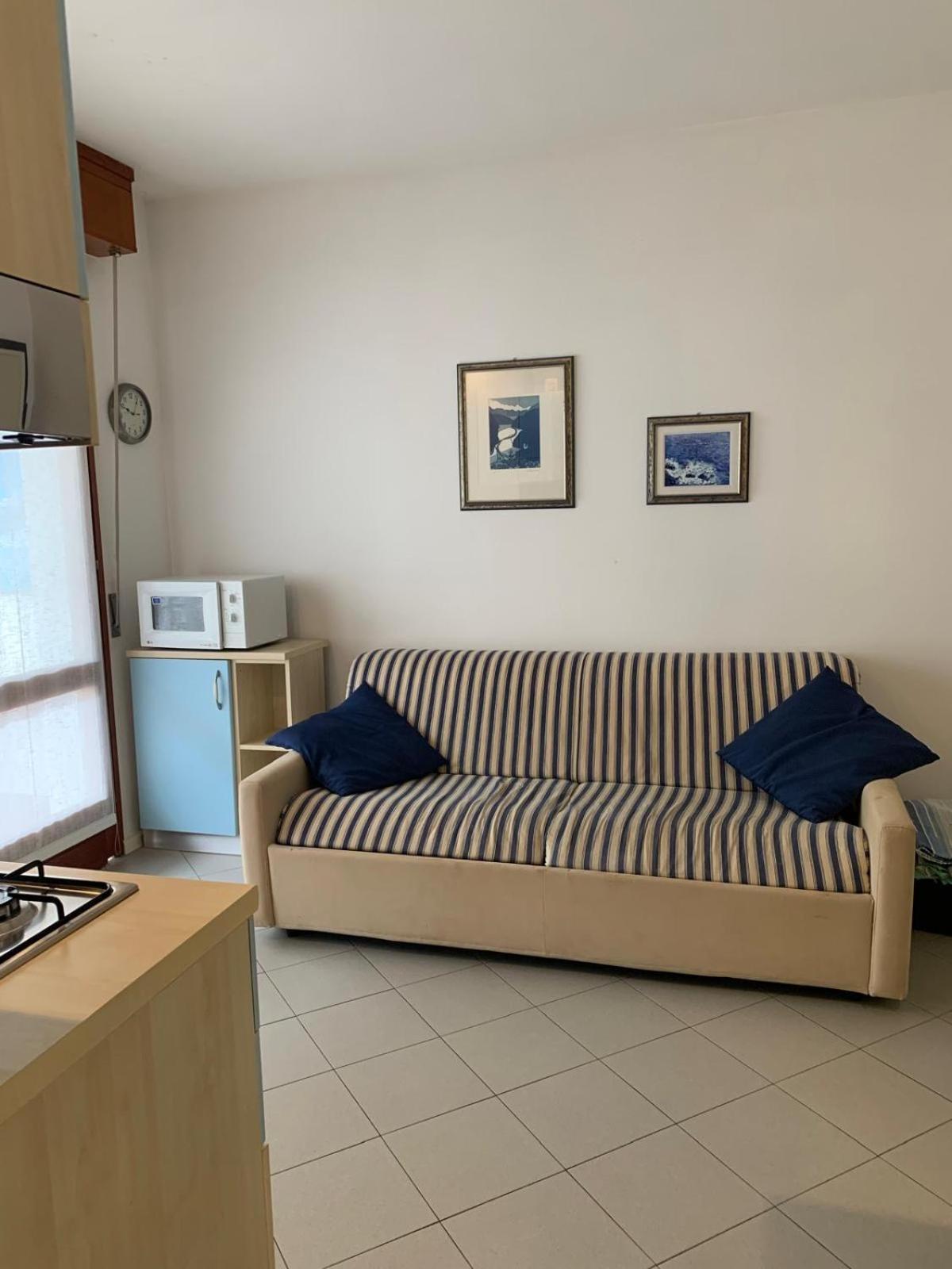 Gracious Apartment Located In The Heart Of Lignano Lignano Sabbiadoro Exterior foto