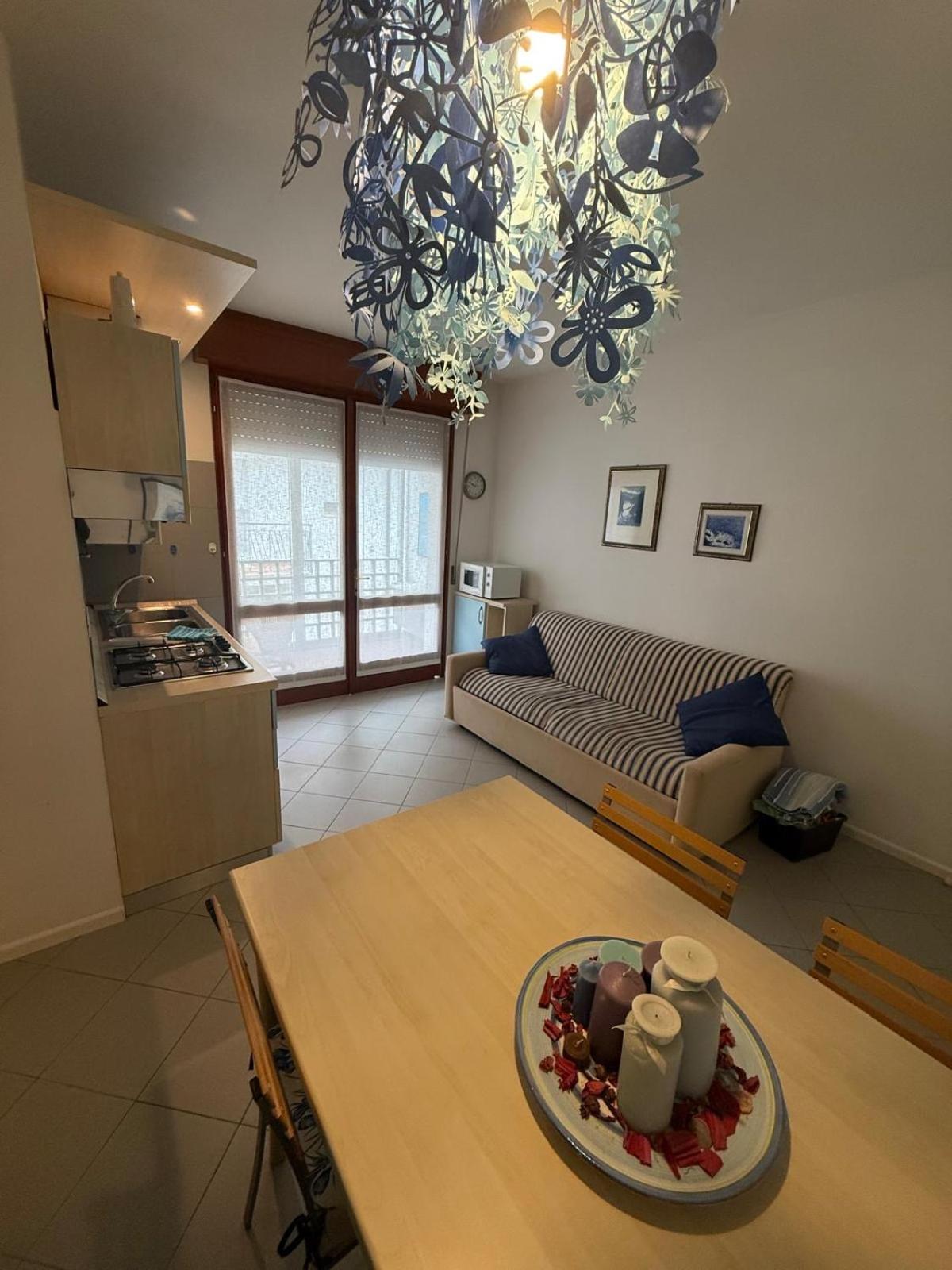 Gracious Apartment Located In The Heart Of Lignano Lignano Sabbiadoro Exterior foto